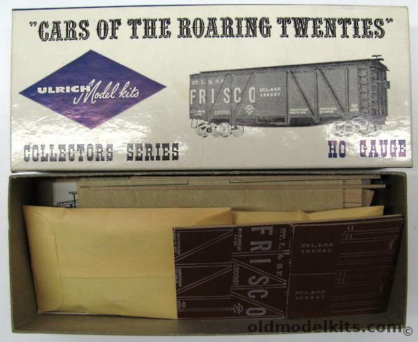 Ulrich HO Wood Outside Braced Box Car - St. L. & S.F. 'Frisco' - with Trucks, 2 plastic model kit